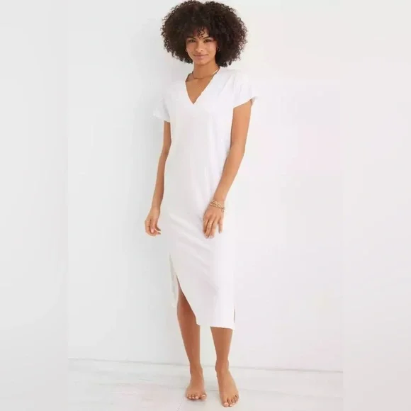 Aerie Extreme V-Neck Midi - Picture 2 of 10